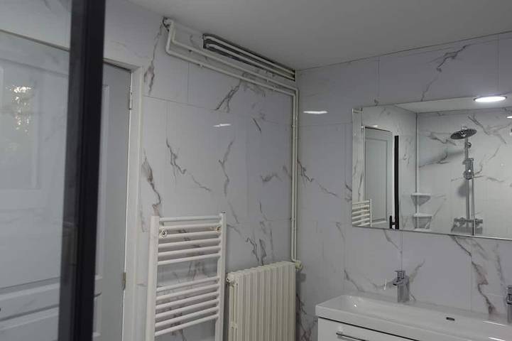 Location de vacances pour 14 personnes, avec jardin à Le Bény-Bocage - 4