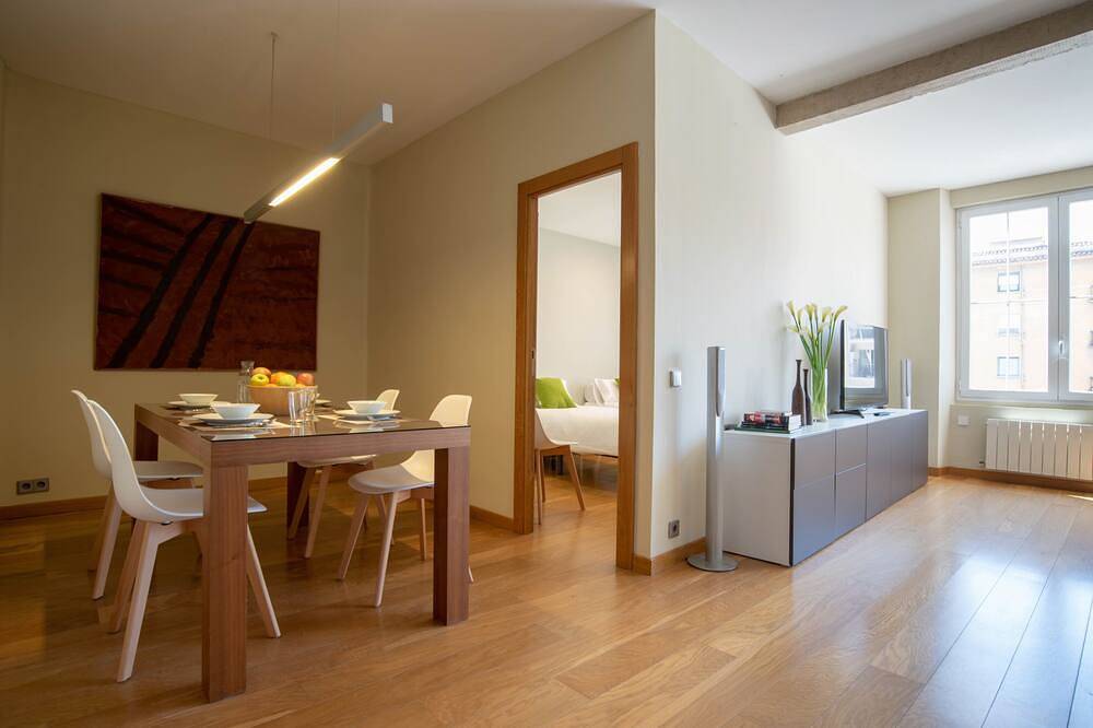 Ganze Wohnung, \"Singular\" Wohnung mit modernem Design. in Logroño, La Rioja Provinz