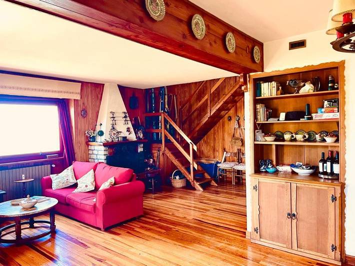Appartamento per 6 persone, con Balcone e Terrazza nonché Giardino e Panorama sul Monte Terminillo