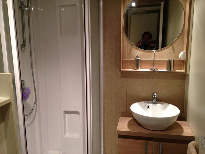 Parc de vacances pour 4 personnes, avec piscine ainsi que jardin et vue, animaux acceptés à Tamniès - 3