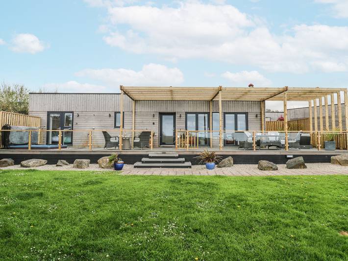 Cottage for 6 people, with pool and garden, with pets in Portreath