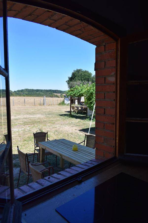 Chambre d’hôte pour 5 personnes, avec jardin ainsi que vue et terrasse à Marcheseuil - 2