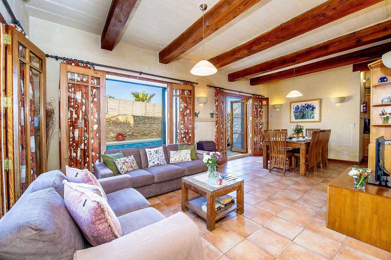 Casetta Menzja Semi Detached Bungalow in Ta' Ċenċ, Sannat