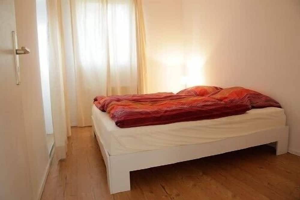 Ferienhaus mit großem Garten, Kinder willkommen in Brenkenhagen, Grömitz