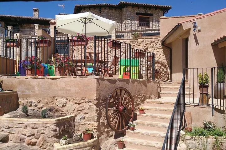 Gîte pour 15 personnes, avec jardin et balcon - 1