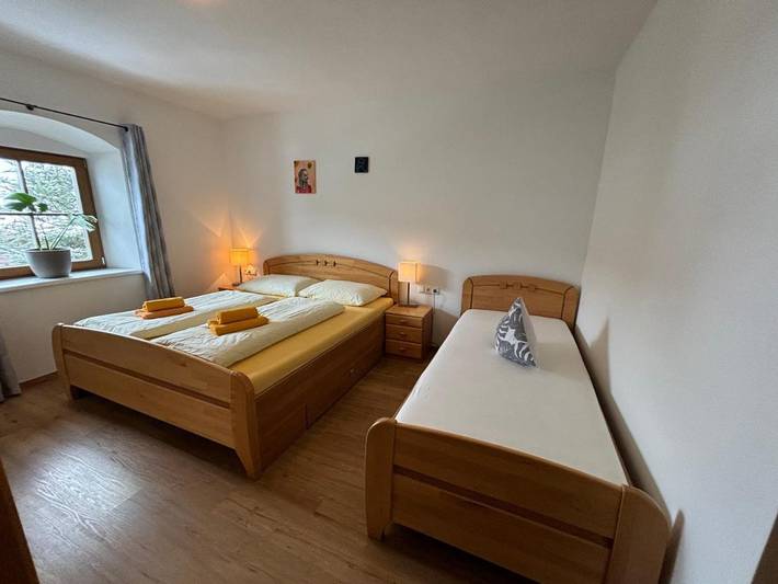 Ferienhaus für 3 Personen, mit Terrasse und Garten sowie Ausblick