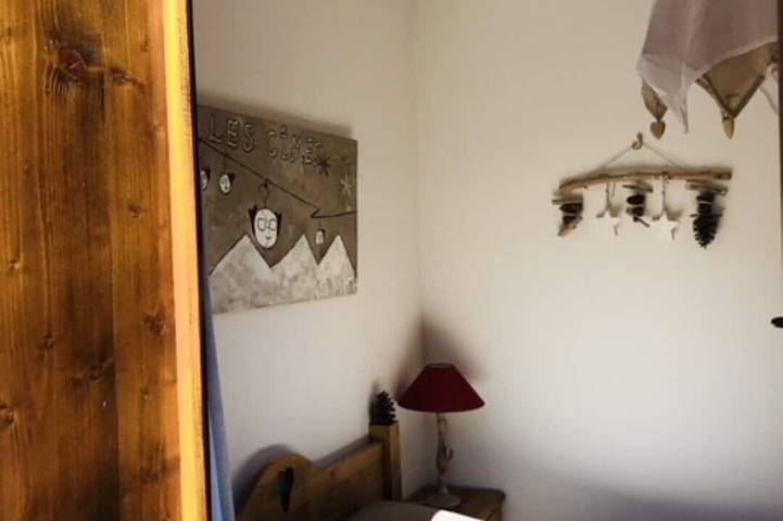 Ganze Wohnung, Apartment für 6 Personen, am Fuße der Piste, Panoramaterrasse in La Plume in La Joue du Loup, Le Dévoluy