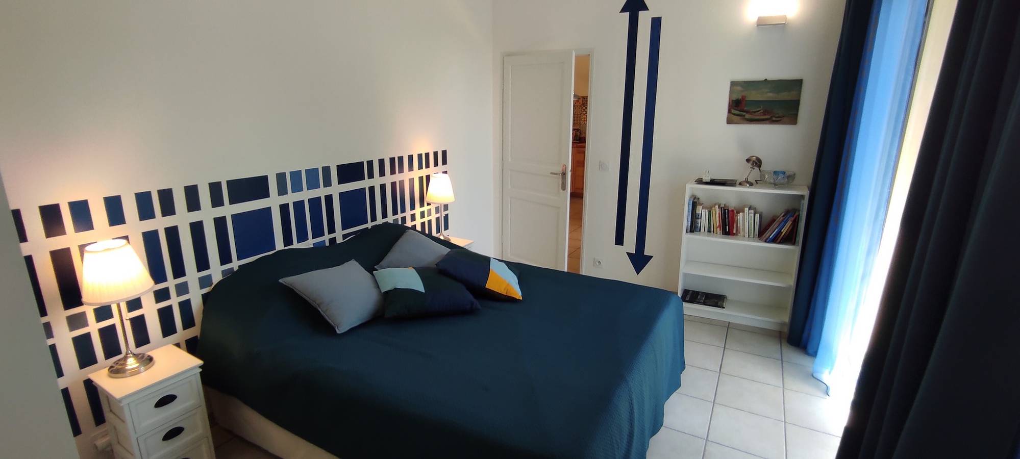 Gîte 'Romarin' avec vue sur la montagne, Wi-Fi et climatisation in Entrechaux, Parc naturel régional du Mont-Ventoux