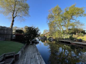 Location de vacances pour 8 personnes, avec terrasse dans Cazaux