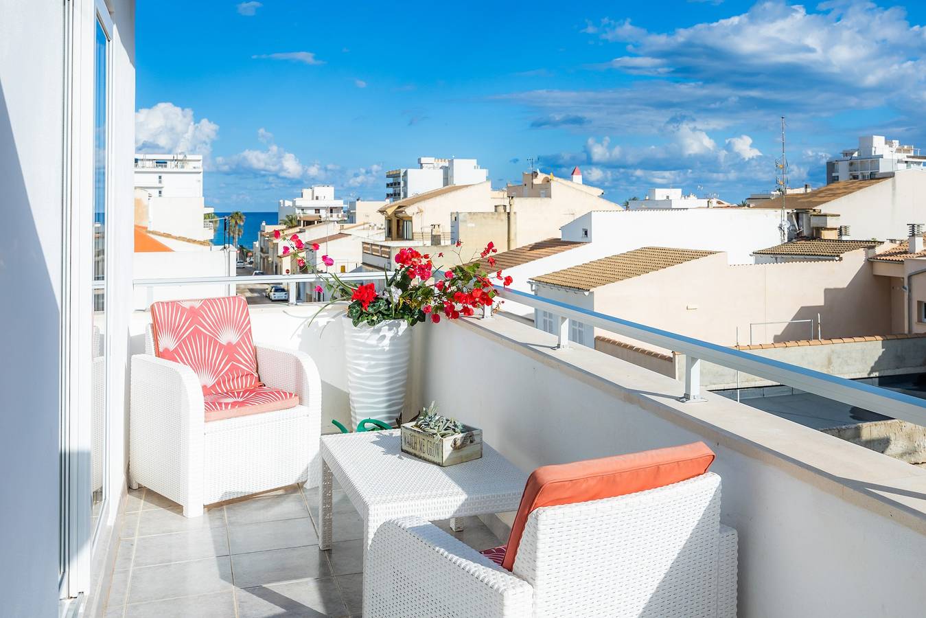 Ganze Wohnung, Ferienwohnung 'Can Picafort Sea Breeze' mit Meerblick, Wi-Fi und Klimaanlage in Can Picafort, Santa Margalida
