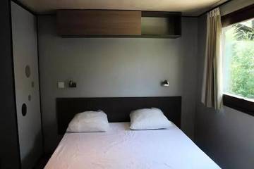 Camping pour 8 Personnes dans Casties-Labrande, Haute-Garonne, Photo 1