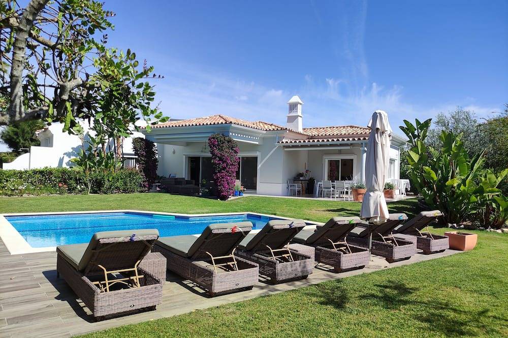 Casa vacanza a Quarteira a partire da 459€ a notte
