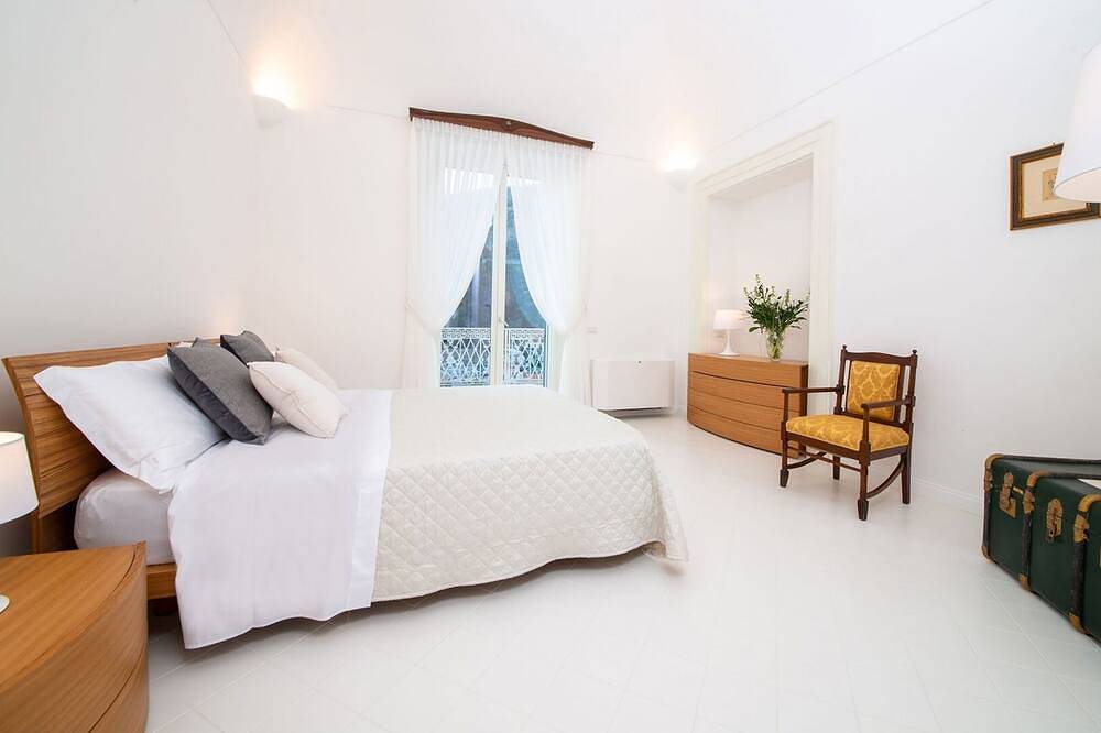 Villa Domi in Spiaggia libera Amalfi (Amalfi), Amalfi