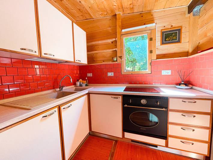 Caravan "Le Sorgenti - Chalet 12" with Mountain View & Private Garden in Palazzuolo sul Senio, Florence Province