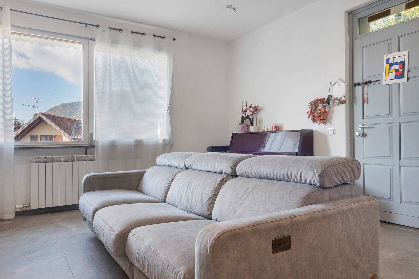 Villa 'Il Gelsomino' con vistas a la montaña, terraza privada y Wi-Fi in Cuasso al Monte, Lago de Lugano (Lombardía)