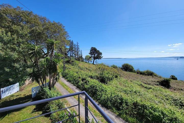 Villa pour 8 personnes, avec balcon et jardin