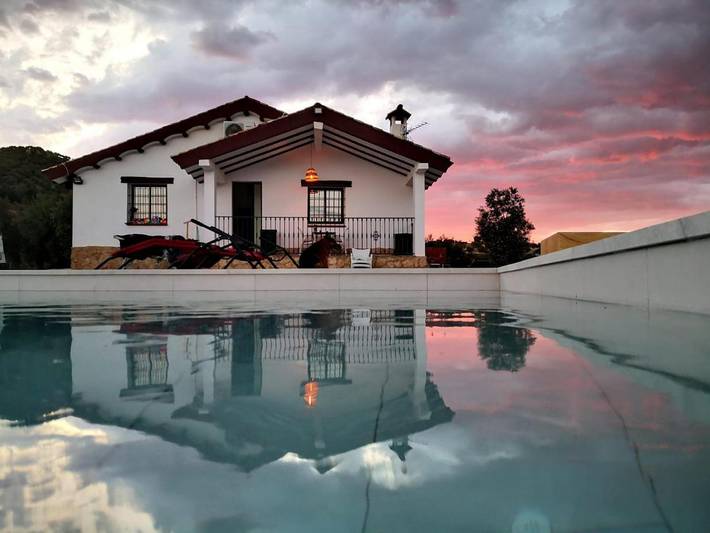 Casa rural para 6 personas, con piscina para niños y jardín además de piscina y vistas en Montefrío - 3