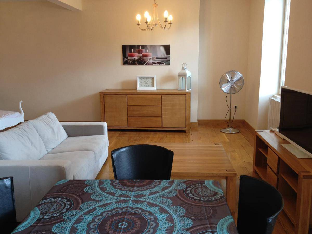 Appartement entier, Un Joli Pied a Terre in Montignac, Périgord Noir