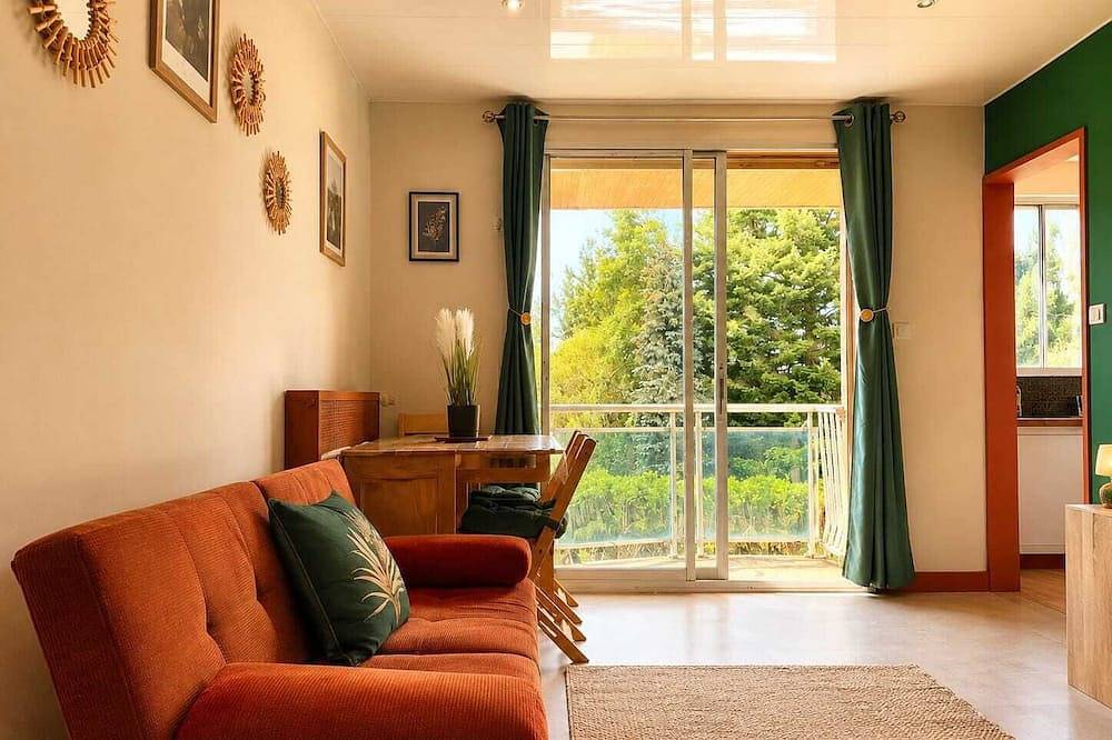 Apartamento entero, Studio- Jungle Room in Avallon, Parque natural de Morvan
