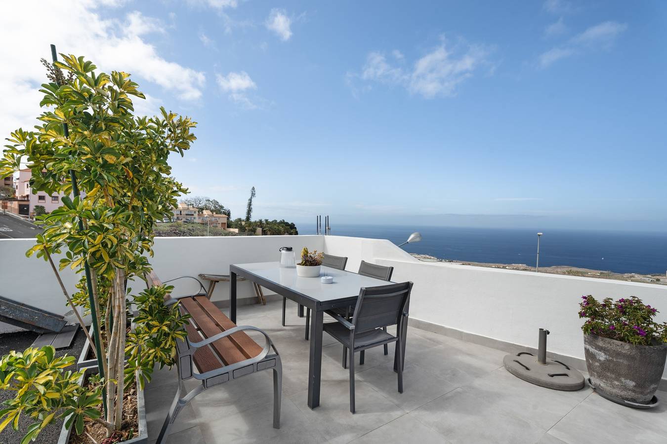 Casa de vacaciones 'El Rincón House Tenerife Tijoco' con vistas al mar, jardín privado y Wi-Fi in Tijoco Bajo, Adeje
