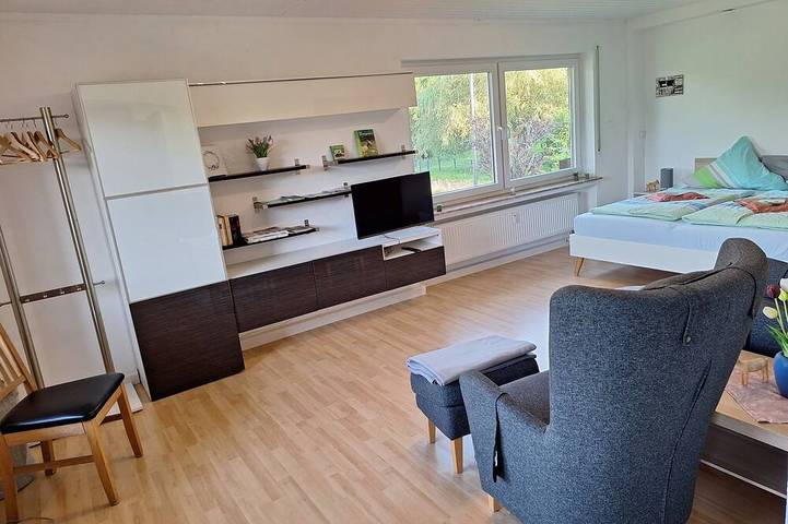 Ferienwohnung für 2 Personen, mit Balkon und Sauna sowie Whirlpool und Garten in Bad Münstereifel - 3