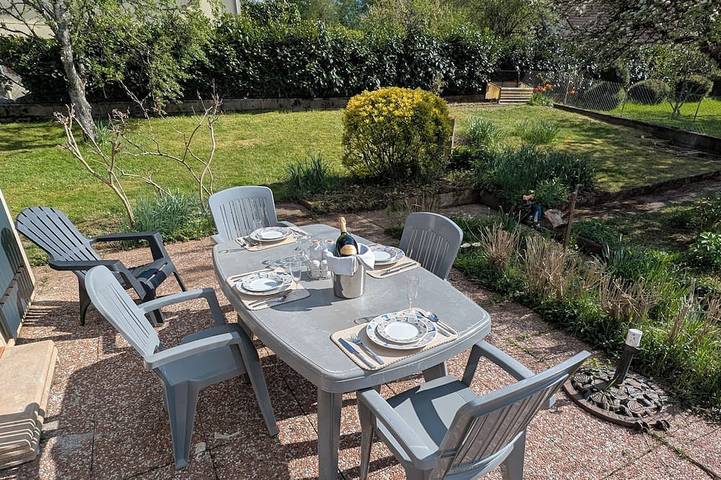 Location de vacances pour 4 personnes, avec jardin et terrasse dans Dannemarie-sur-Crète