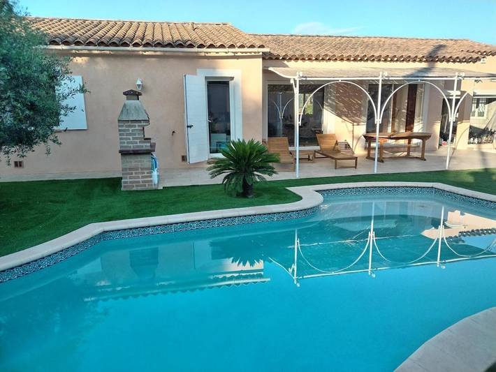 Location de vacances pour 6 personnes, avec jardin et piscine à Puget-Ville - 2
