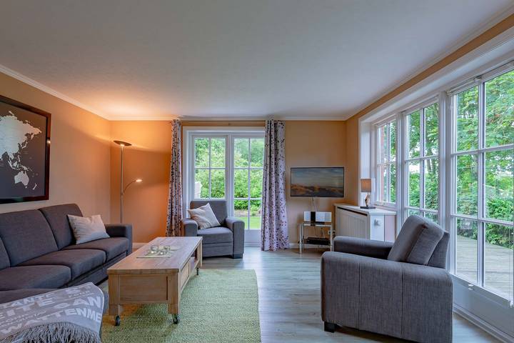 Ferienhaus für 6 Personen, mit Terrasse und Garten sowie Sauna in Süderende - 3