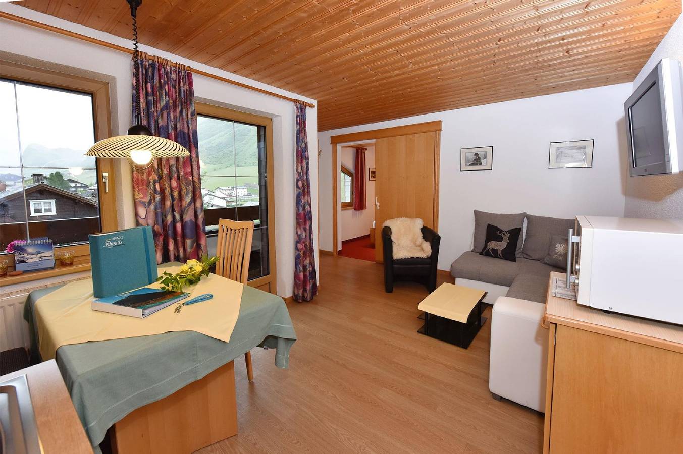 Geheel vakantieappartement, Apartment for 2 persons  + 1 child approx. 36 qm in Galtür, Tyrol (North Tyrol) in Galtür, Verwall 