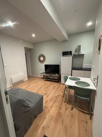 Gîte pour 4 personnes, avec terrasse à Labruguière