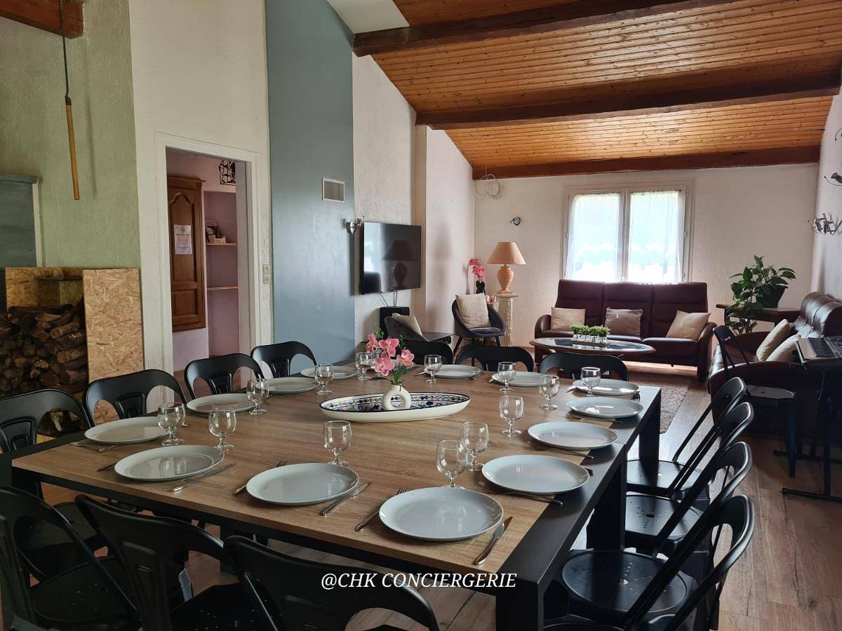 Six-Bedroom House in La Chapelle-Largeau, Mauléon