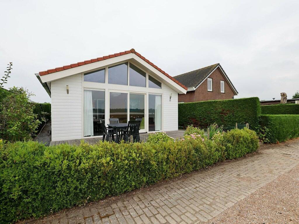 Bungalow mit 1 Schlafzimmer in Ijsselmeer