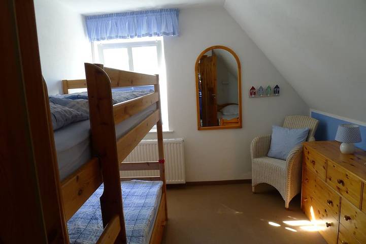 Ferienhaus für 7 Personen, mit Terrasse und Garten auf Eiderstedt - 2