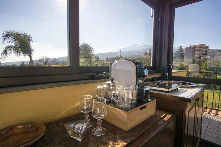 Location de vacances pour 4 personnes, avec piscine ainsi que jardin et vue à Piedimonte Etneo - 4