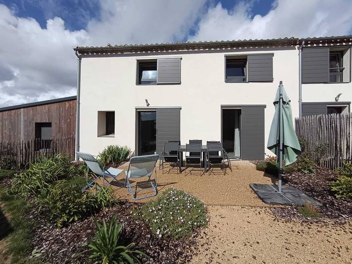 Gîte pour 8 personnes, avec jardin et terrasse