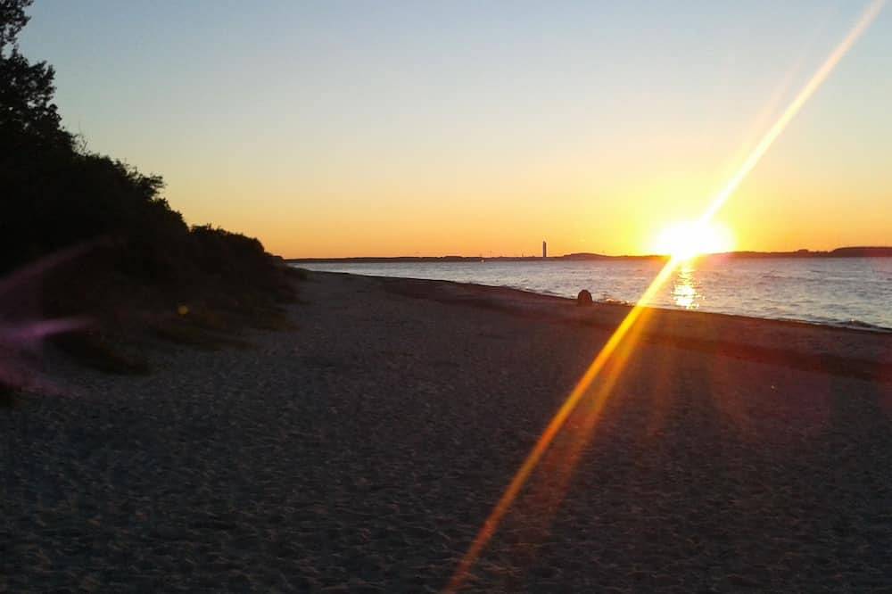Ganze Wohnung, Am Pool und Strand bei jedem Wetter zwischen Lübeck-Travemünde und Boltenhagen. in Barendorf, Dassow