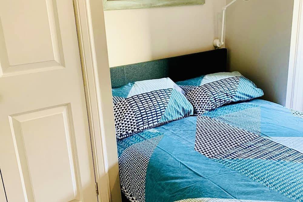 Entire apartment, Roseburn Edinburgh Beautiful 2 Bedroom Apartment in Edinburgh, Edinburgh and Lothian