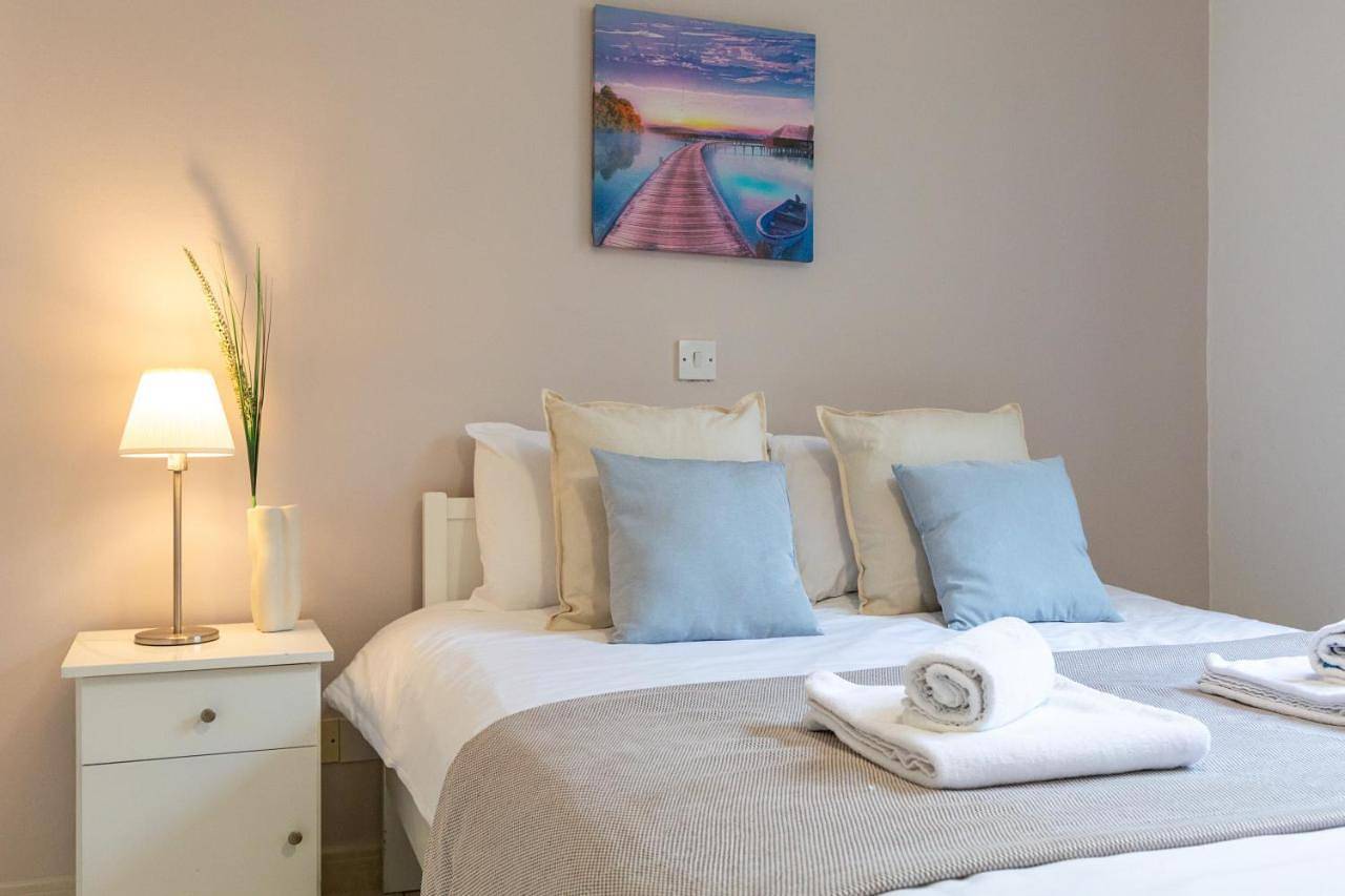 Entire apartment, Studio without Balcony in Finikoudes Beach, Larnaca District