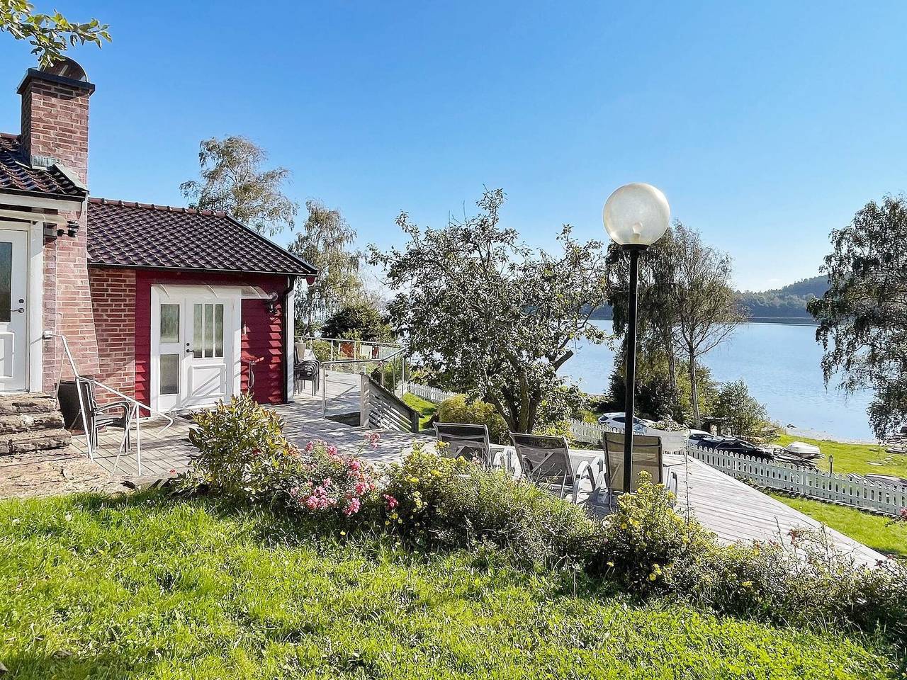 Hus för 8 Personer, med terass