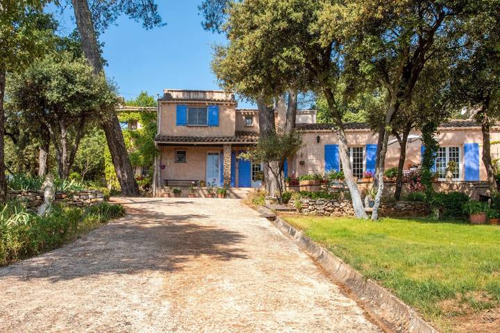 Chambre d’hôte pour 2 personnes, avec jardin dans Parc naturel régional de la Sainte-Baume - 2
