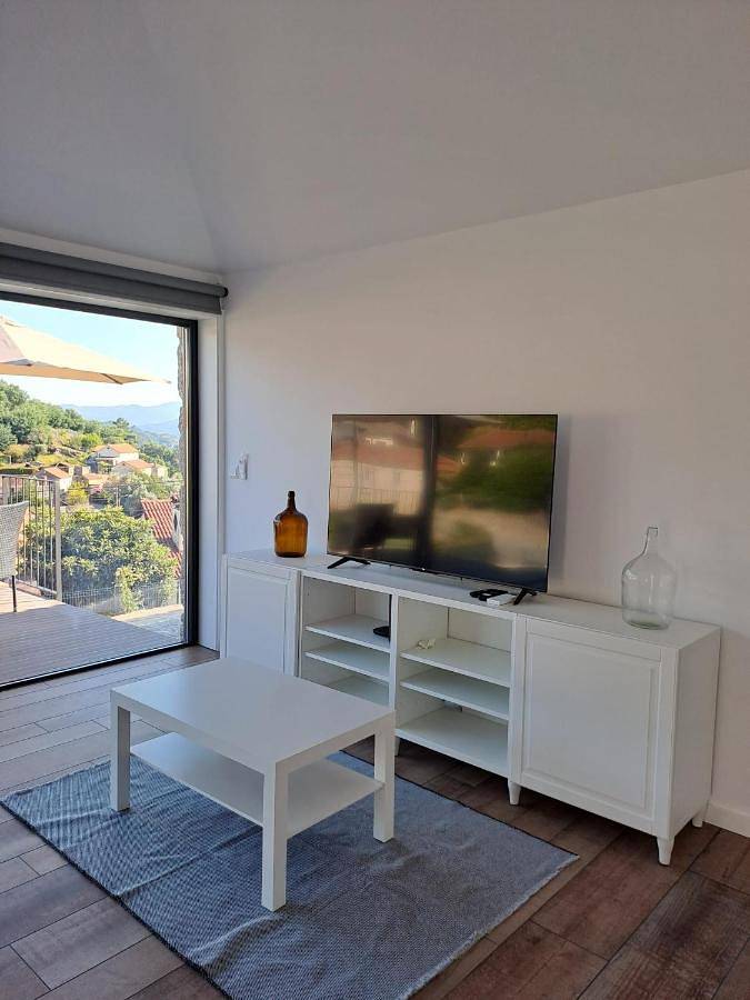 Casa rural para 4 personas, con jardín además de vistas y piscina en Ponte da Barca - 3