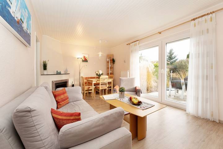 Ferienhaus für 5 Personen, mit Terrasse und Garten, kinderfreundlich in Lensterstrand - 2