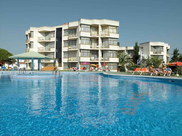 Village para 4 personas, con balcón y jardín en Lloret de Mar