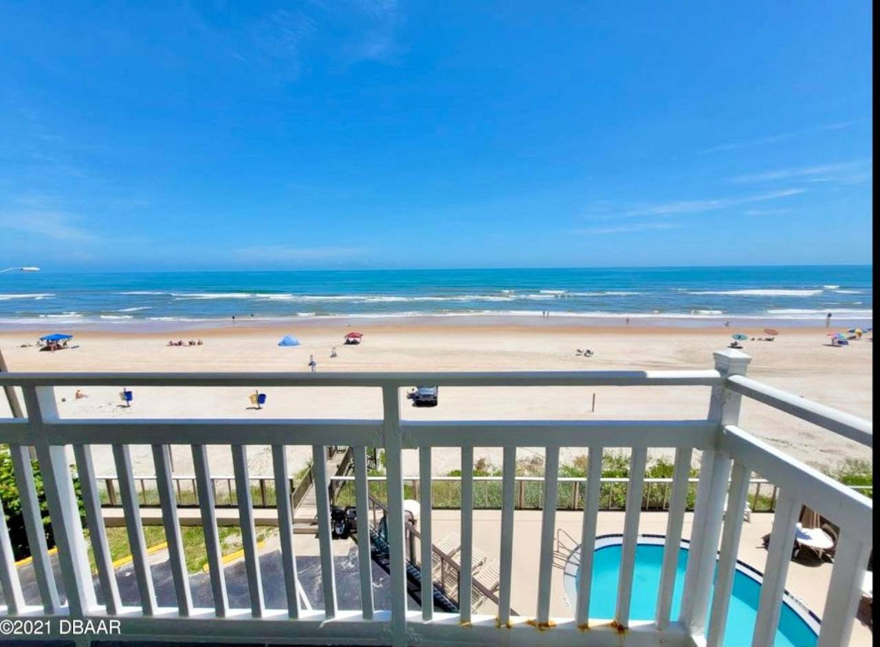 Ganze Wohnung, Beachfront Bliss - Ocean Front at Symphony Beach Club in Ormond Beach, Florida