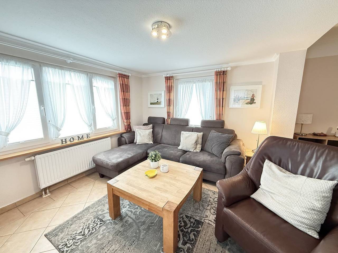 Ganze Wohnung, Komfortable Ferienwohnung im Haus Frida-Sophie mit Kaminofen, Terrasse und Garten in Strandnähe auf Sylt in Westerland, Sylt (Gemeinde)