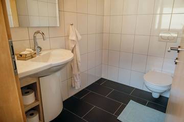 Apartment for 8 People in Au, Lechquellengebirge, Photo 4