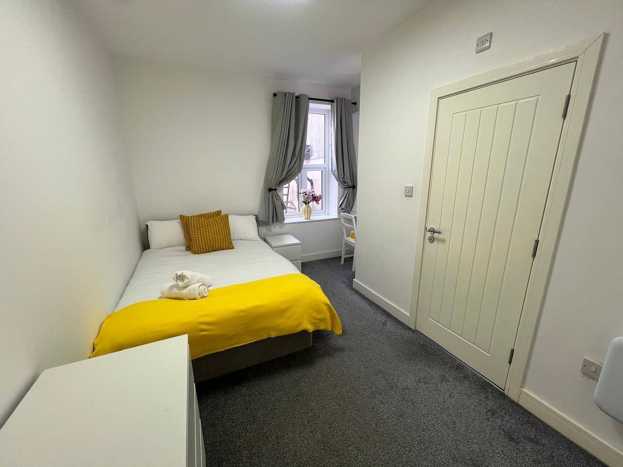 Apartamento vacacional entero, Stylish 1-Bed Flat | Central Cardiff | Bay Window Views in Cardiff, Cardiff region