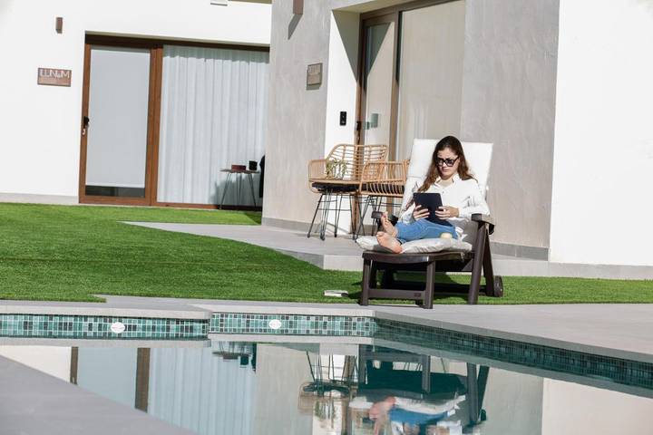 Casa rural con piscina para 3 personas, con piscina además de vistas y jardín en Castilla-La Mancha - 3