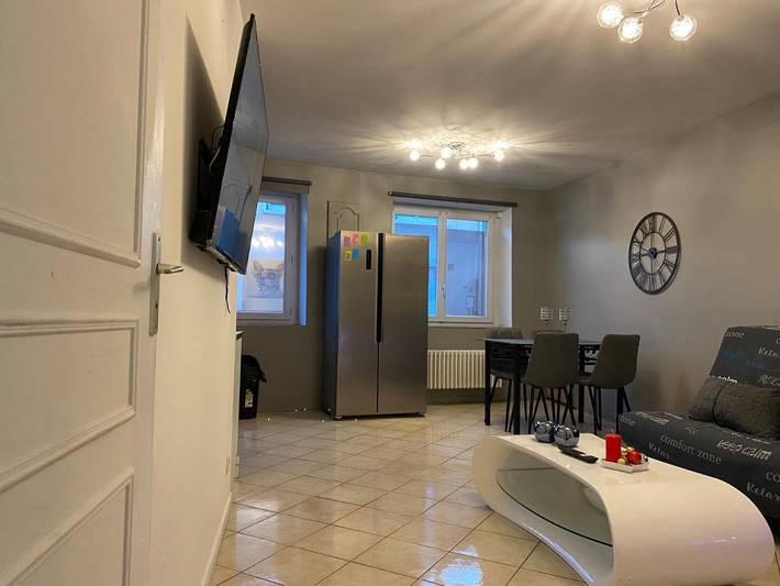 Gîte pour 6 personnes, avec vue à Dagneux - 4