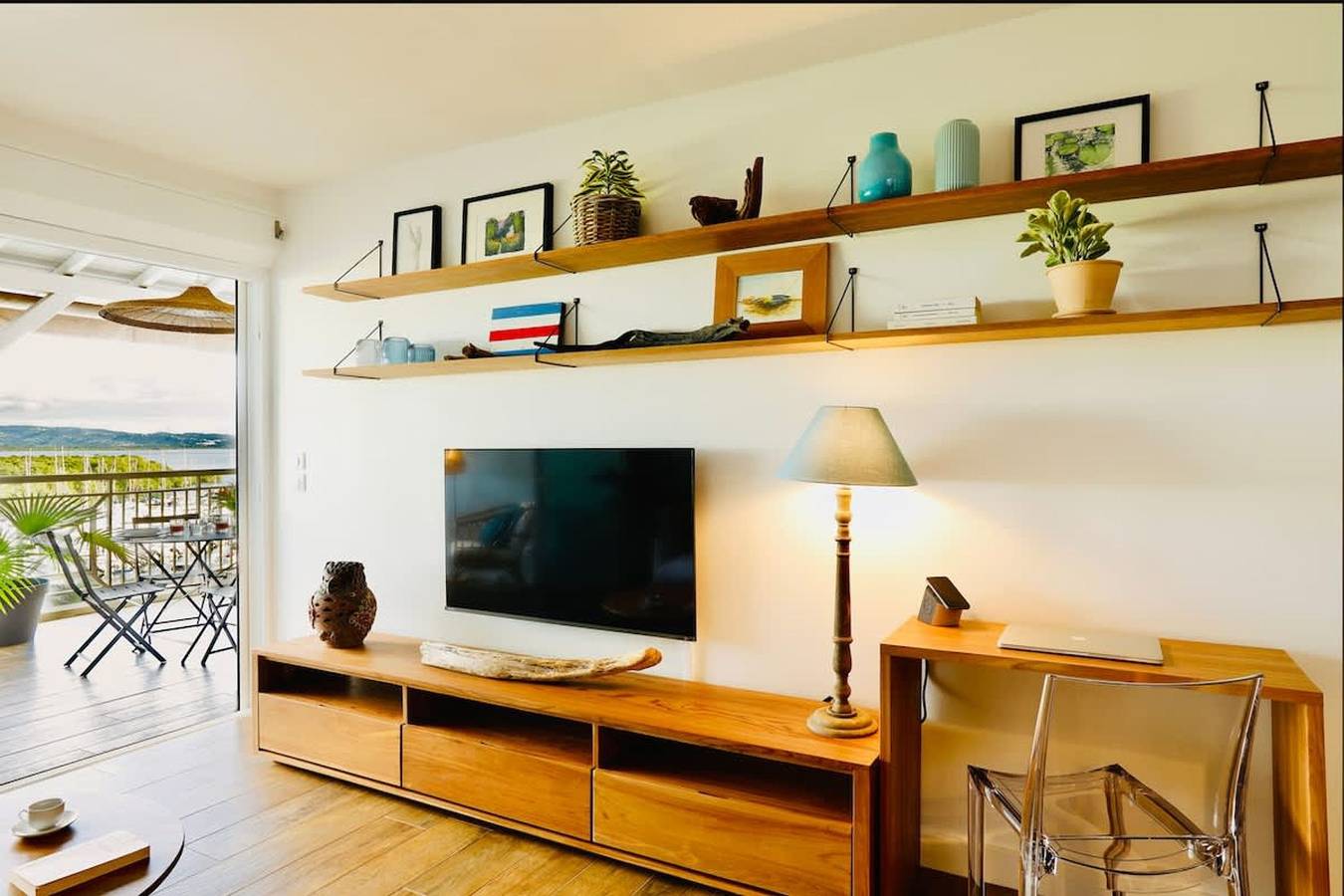 Appartement entier, Appartement de vacances pour 2 personnes avec terrasse in Martinique